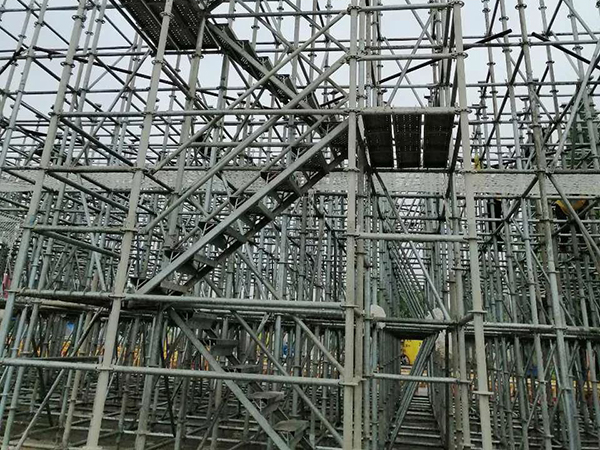 選擇沈陽腳手架租賃公司，為建筑工地添動(dòng)力，安全高效施工！